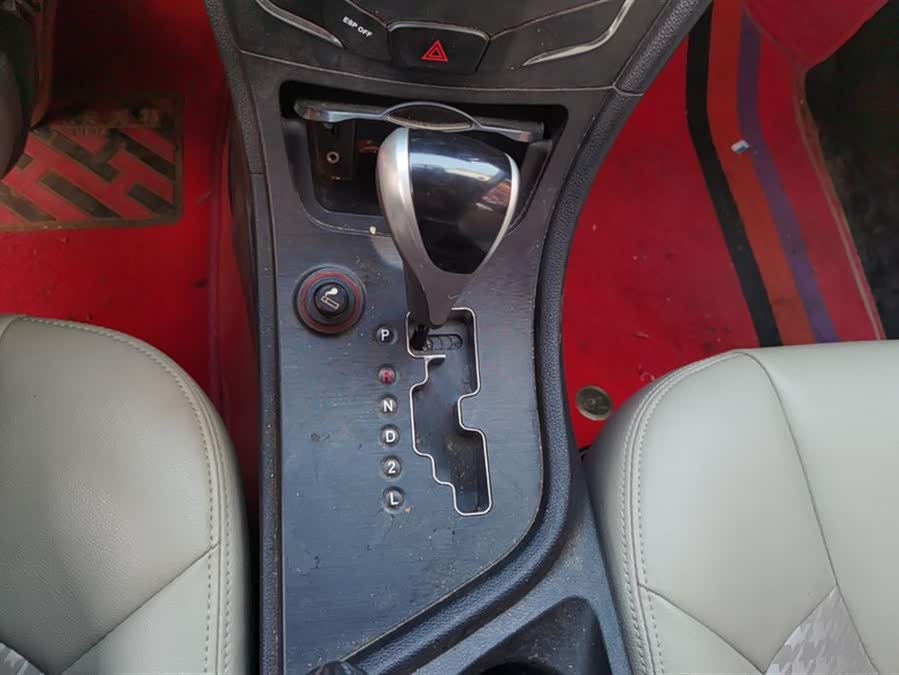 GAC Trumpchi GA3S 2016 #17 GAC Trumpchi GA3S 2016 car image #17