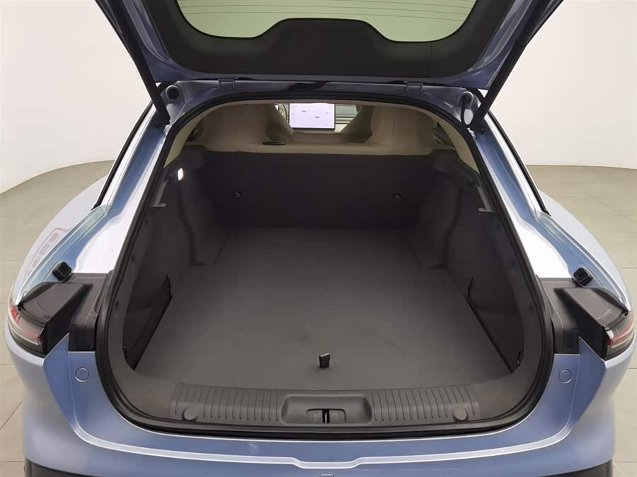 Forthing CM7 2016 #17 Forthing CM7 2016 صورة سيارة #17