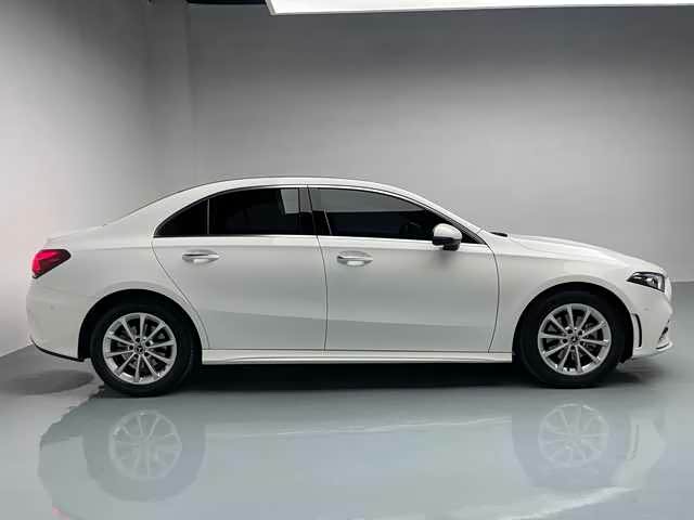 Mercedes-Benz A Class 2022 #17 Mercedes-Benz A Class 2022 car image #17