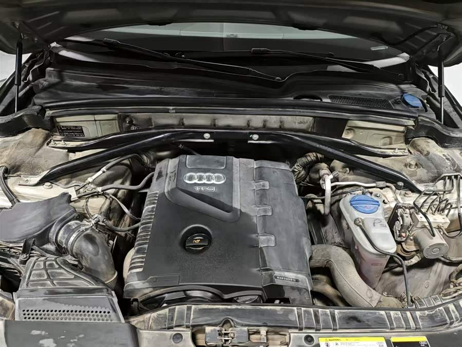 Audi Q5 2013 صورة سيارة #17