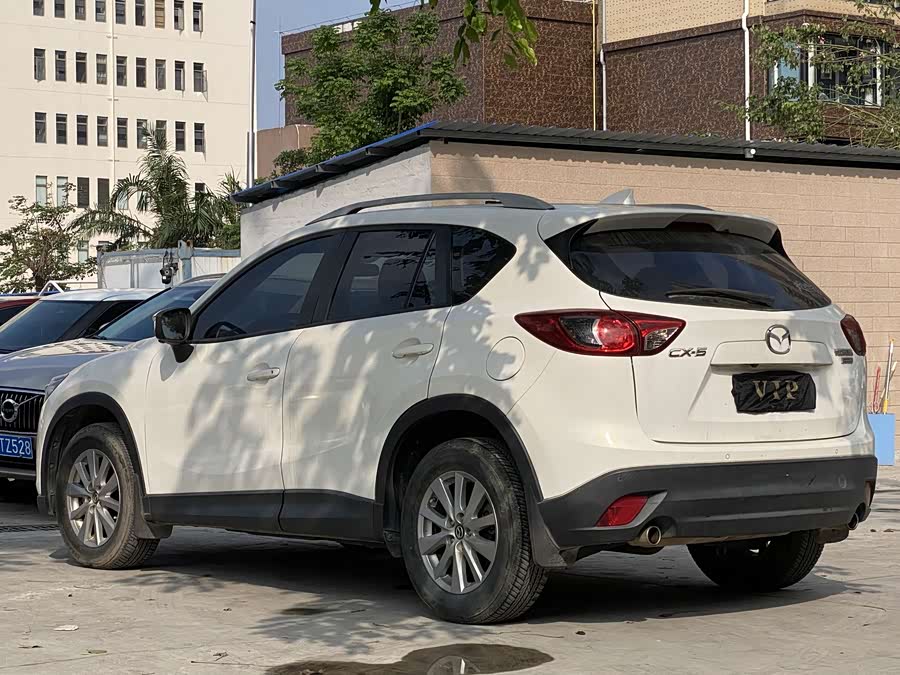 Mazda CX-5 2017 car image #17