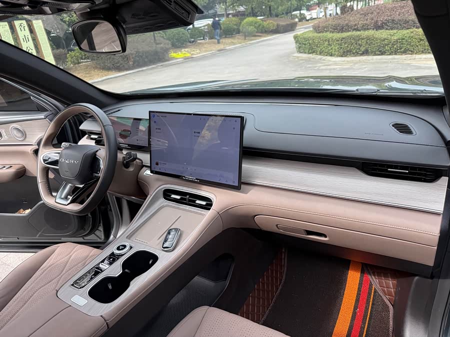 Chery Tiggo 8 Plus 2024 car image #17