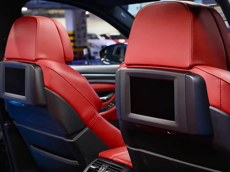 BMW M5 2013 #17 BMW M5 2013 car image #17