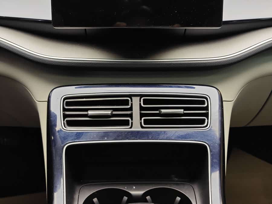 BYD Qin Plus 2022 #17 BYD Qin Plus 2022 car image #17
