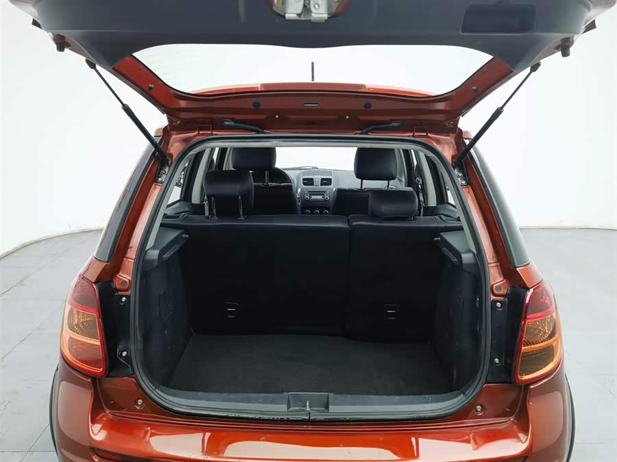 铃木 天语 SX4 2016 汽车图片 #17