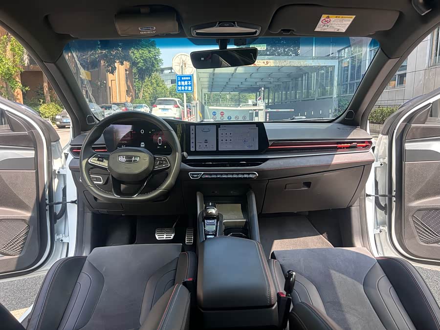 GEELY Binray 2022 car image #17