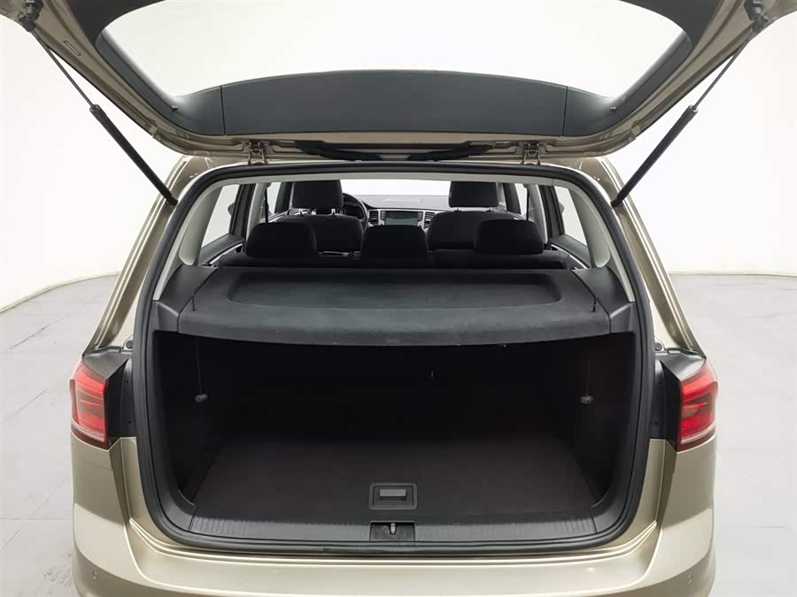 大众 高尔夫·嘉旅 2016 汽车图片 #17