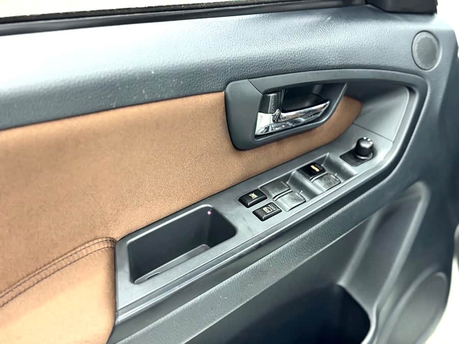 铃木 天语 SX4 2015 汽车图片 #17