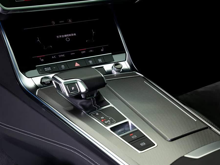 Audi A6L 2020 car image #17