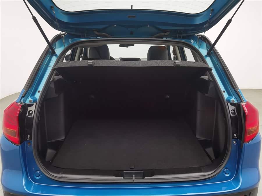 铃木 维特拉 2016 汽车图片 #17