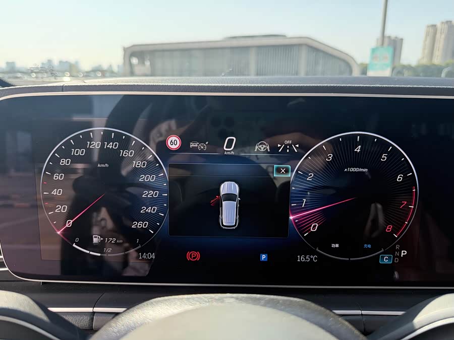 Mercedes-Benz GLE Class 2024 car image #17