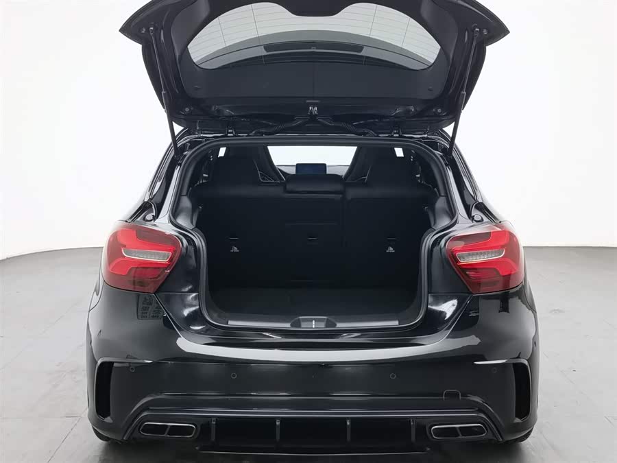 奔驰 奔驰A级AMG(进口) 2016 汽车图片 #17