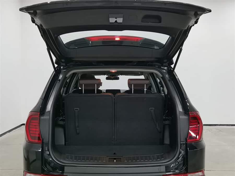 Hyundai Santa Fe 2021 car image #17