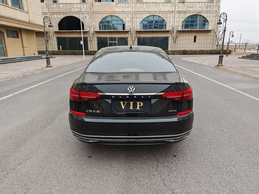 Volkswagen Passat 2019 #17 Volkswagen Passat 2019 car image #17