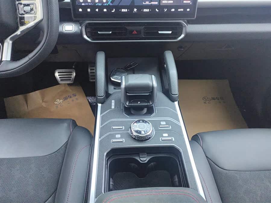 Jetour Traveller 2023 immagine di auto #17