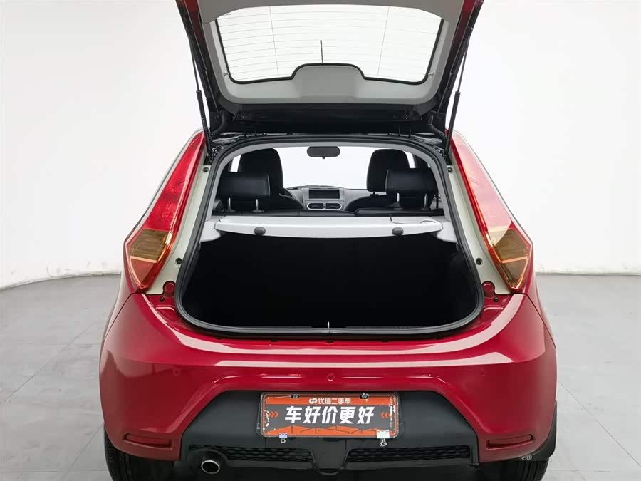 MG 3 2011 car image #17