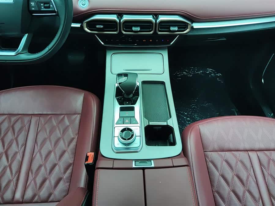 Jetour X70 PLUS 2024 صورة سيارة #17