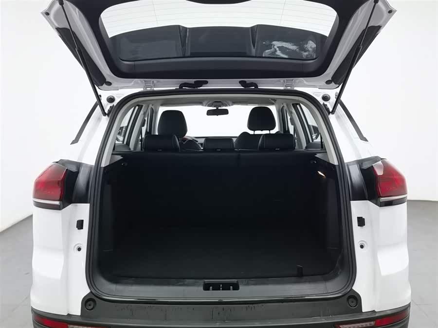 GEELY Boyue 2021 car image #17