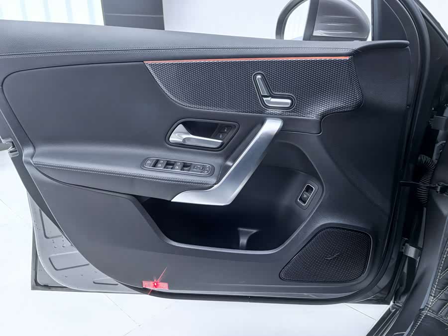 Mercedes-Benz A Class 2019 #17 Mercedes-Benz A Class 2019 car image #17