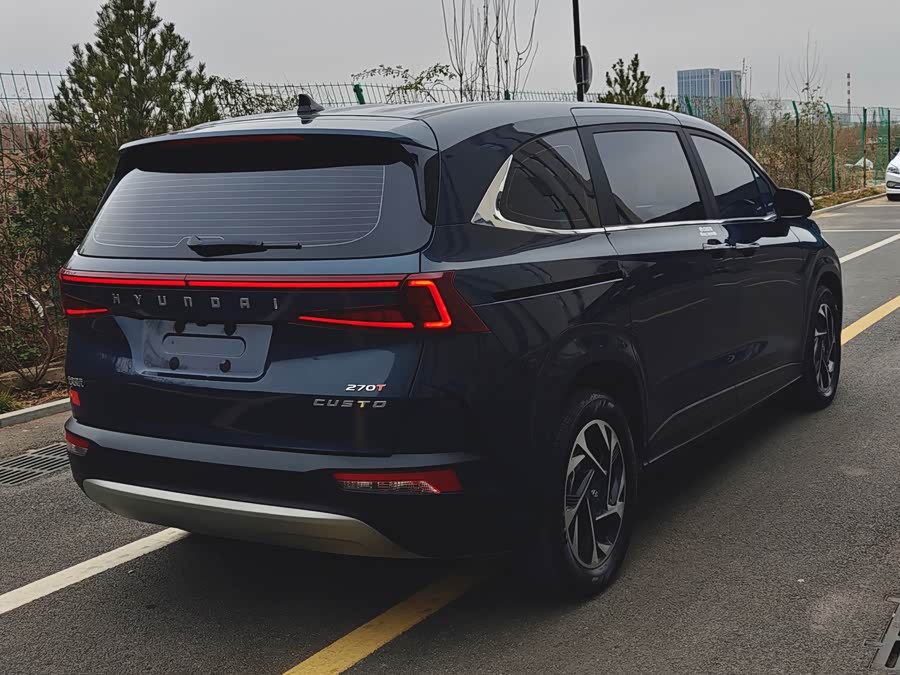 Hyundai Custo 2023 #17 Hyundai Custo 2023 car image #17