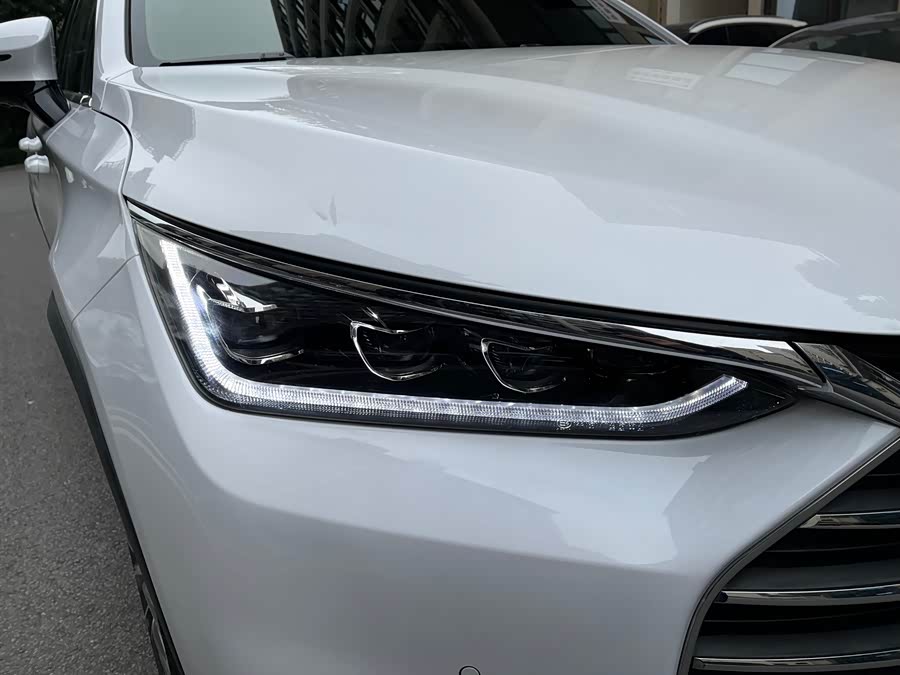 BYD Tang 2019 #17 BYD Tang 2019 car image #17