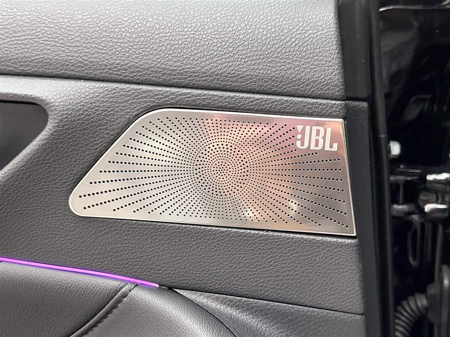 Toyota Avalon 2024 car image #17