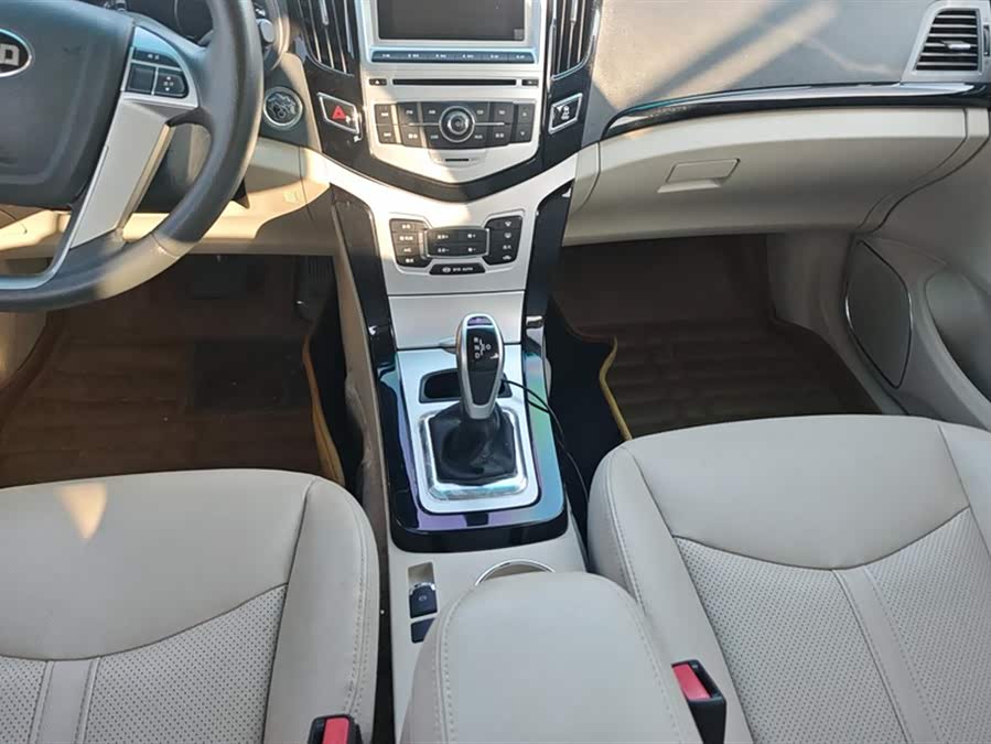 BYD e5 2017 #17 BYD e5 2017 car image #17