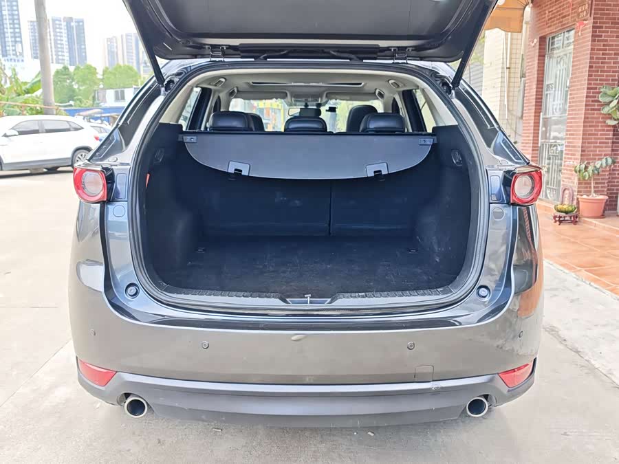 Mazda CX-5 2019 car image #17