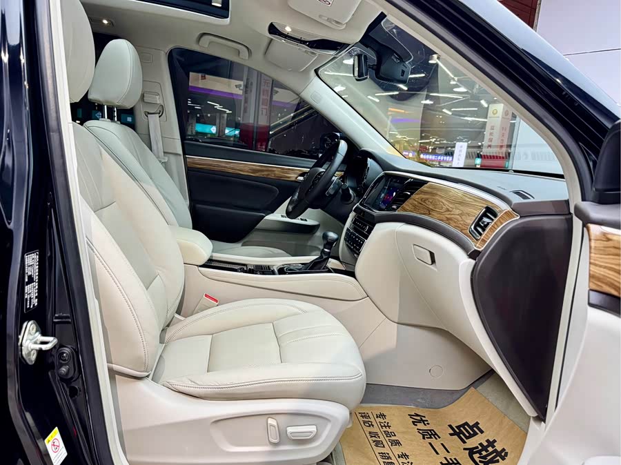 GAC Trumpchi GS8 2017 #17 GAC Trumpchi GS8 2017 car image #17