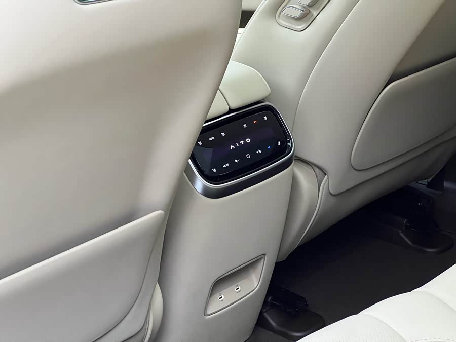 2024 immagine di auto #17