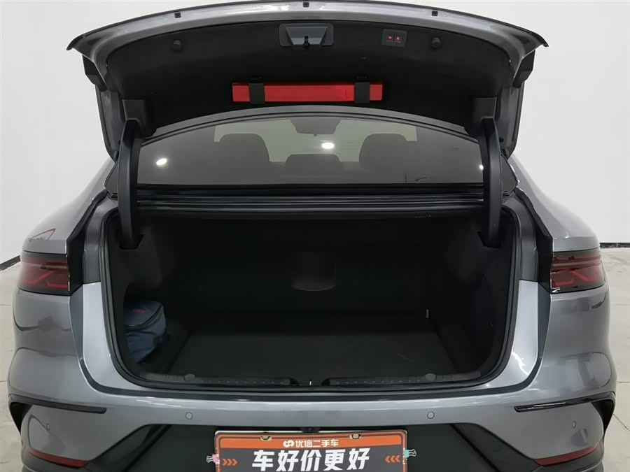 BYD Han 2022 car image #17