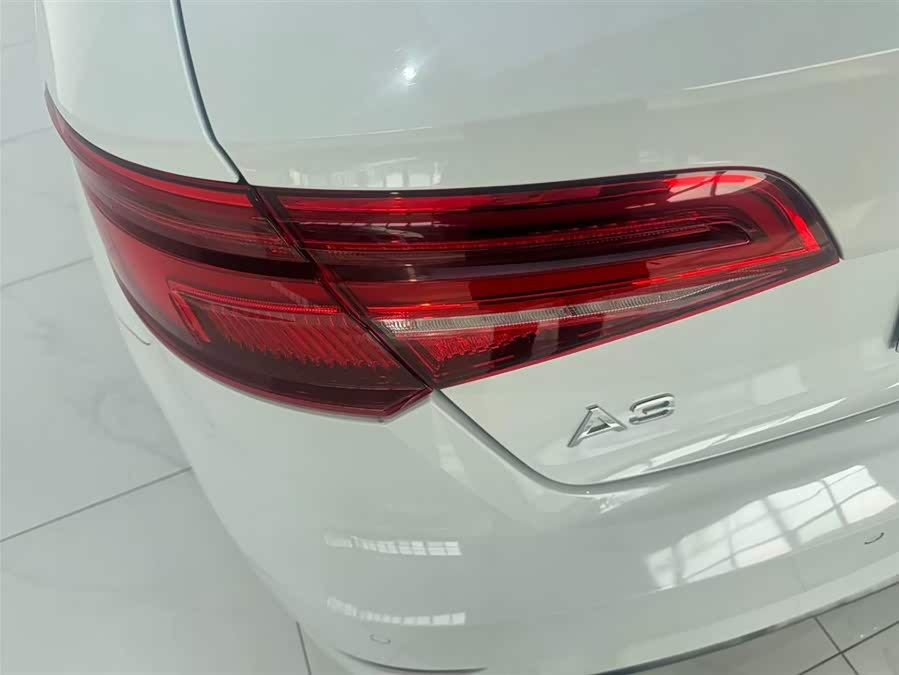 Audi A3 2020 car image #17
