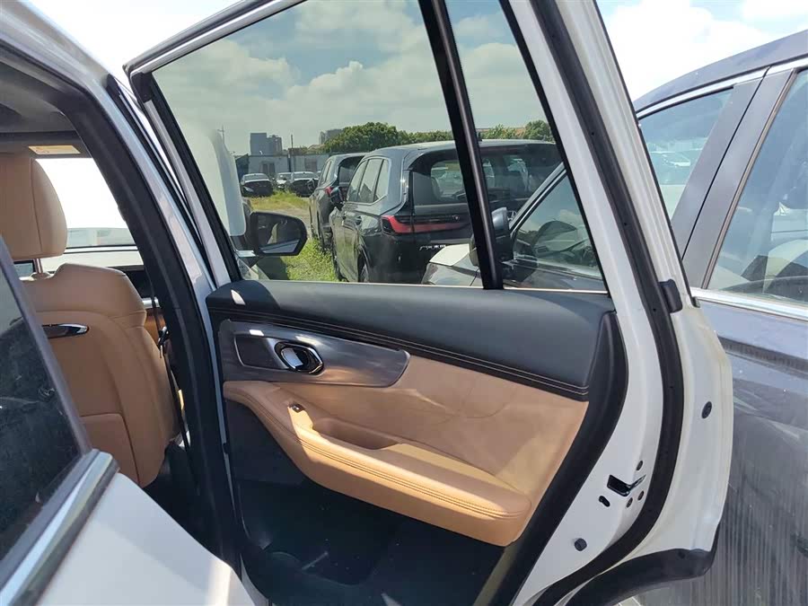 GAC Trumpchi ES9 2023 car image #17
