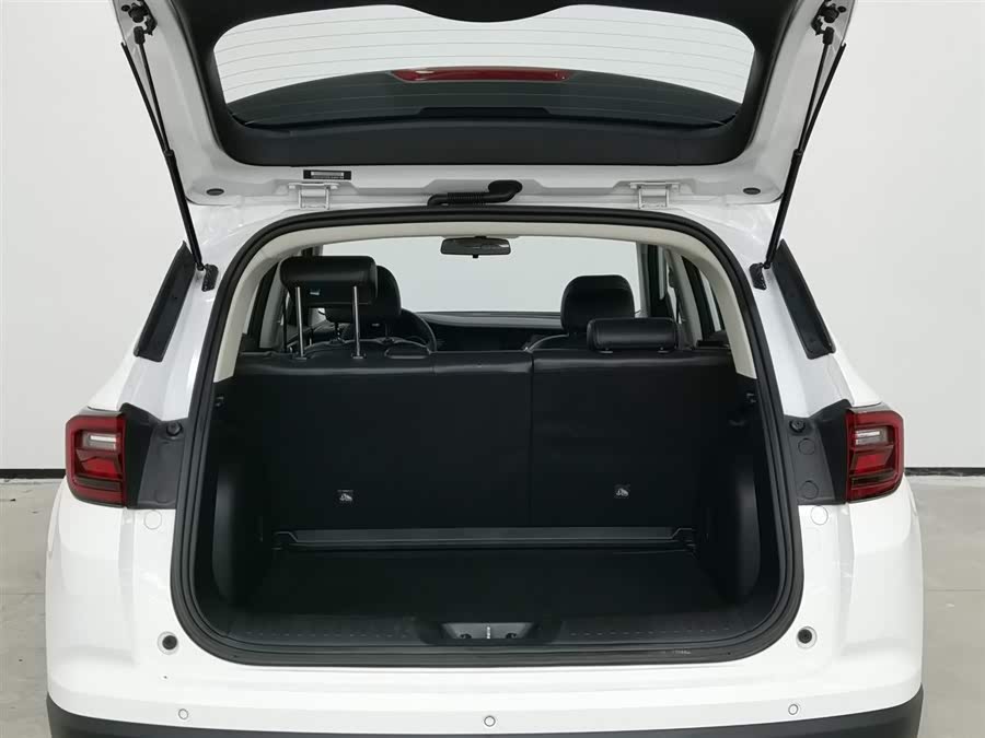 Changan CS35 Plus 2020 صورة سيارة #17