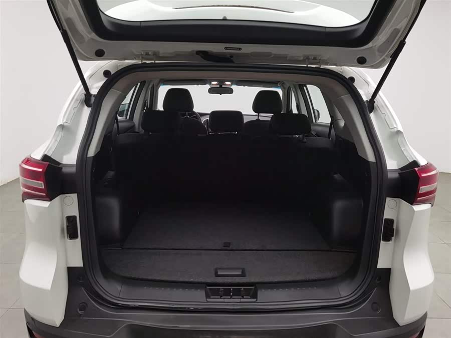 Jetour X70 2019 car image #17