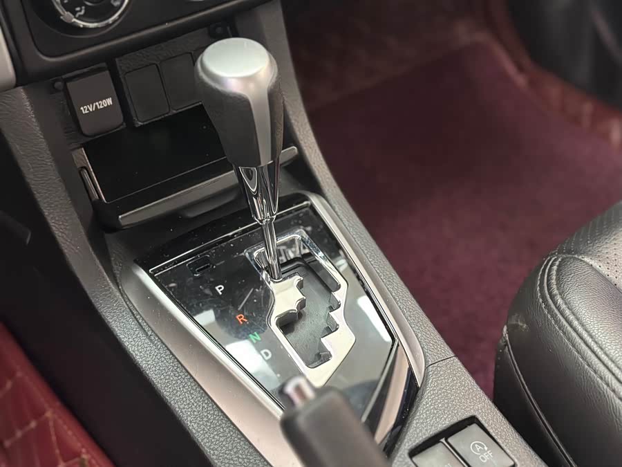 丰田 卡罗拉 2018 汽车图片 #17