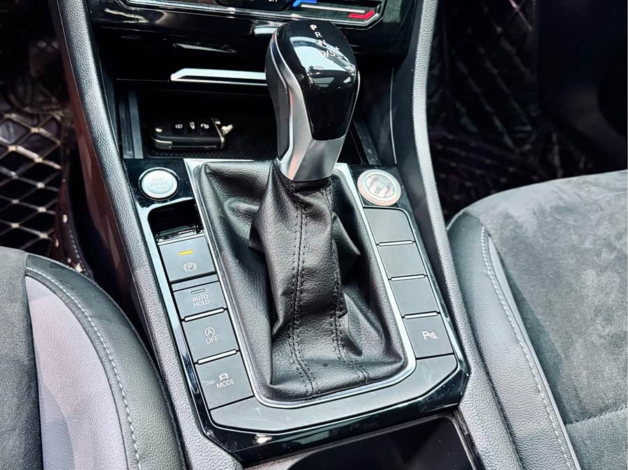 Volkswagen Sagitar 2020 imagem de carro #17