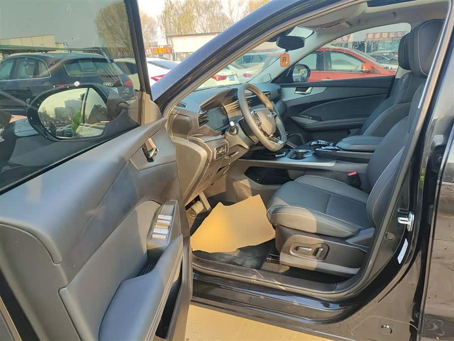 Kaiyi Kunlun New Energy 2025 car image #17