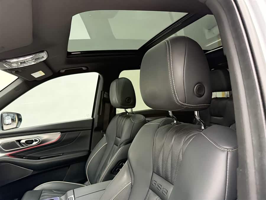 GAC Trumpchi GS8 2022 #17 GAC Trumpchi GS8 2022 car image #17