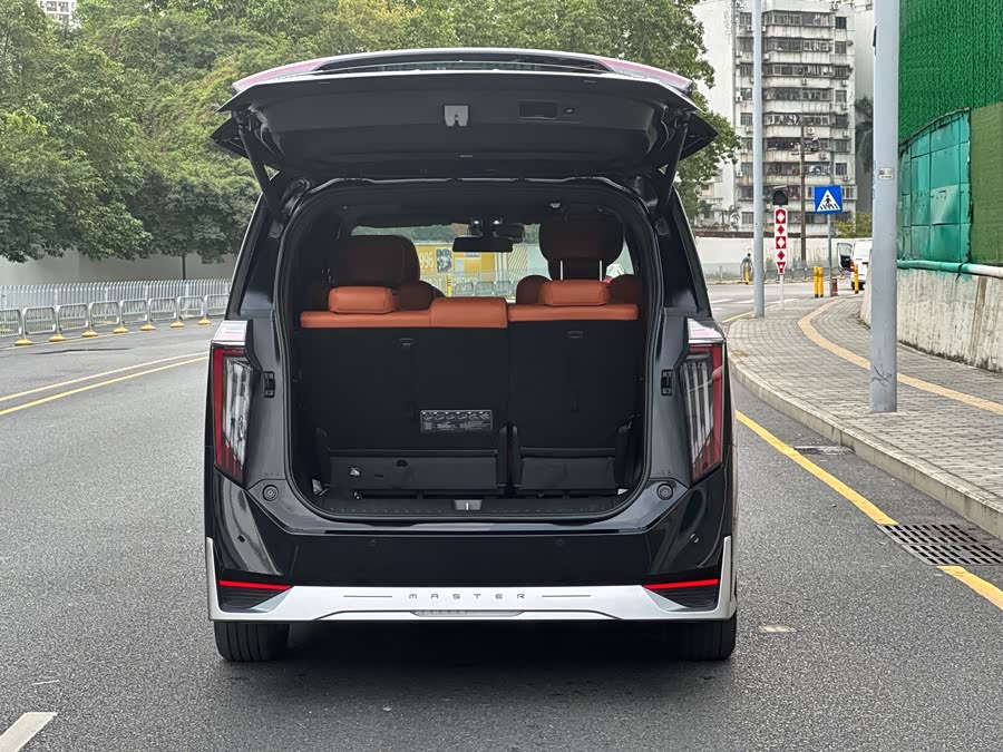 GAC Trumpchi E9 2025 imagem de carro #17