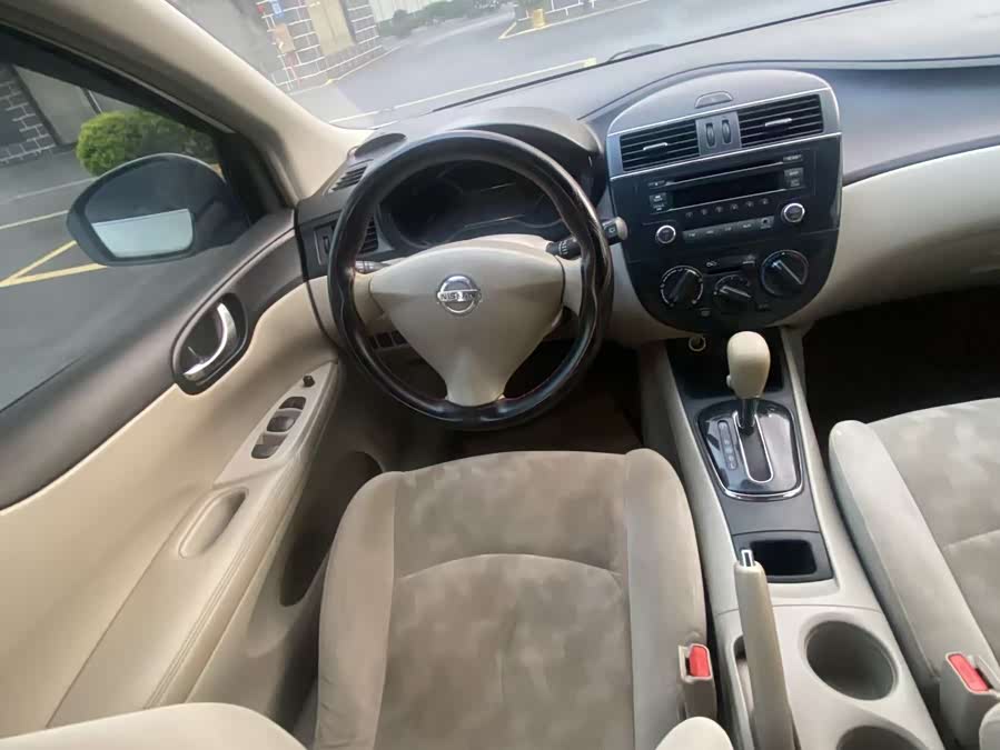 日产 骐达TIIDA 2015 汽车图片 #17