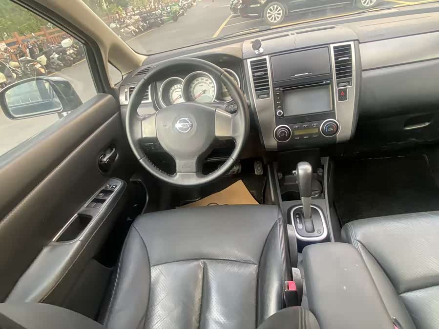 日产 骐达TIIDA 2010 汽车图片 #17