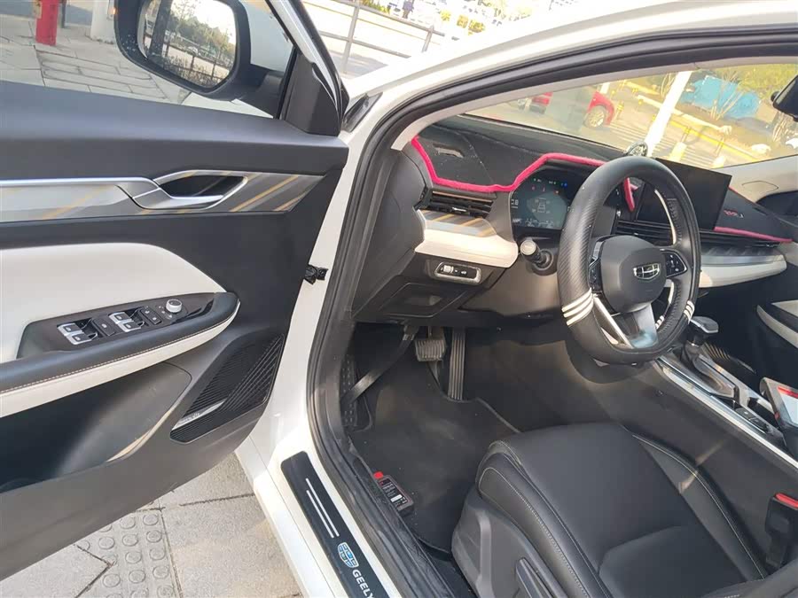 GEELY Emgrand L 2022 immagine di auto #17