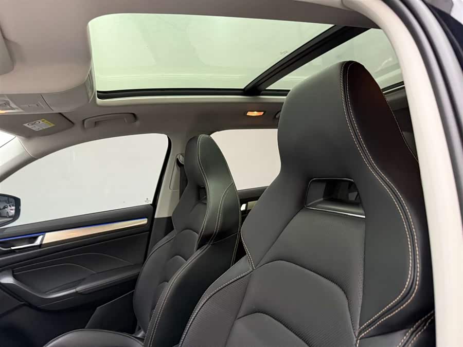 Skoda Kodiaq 2023 #17 Skoda Kodiaq 2023 car image #17