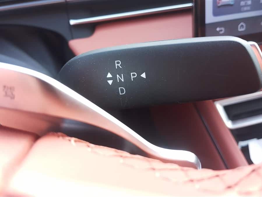 BYD Tang L 2025 #17 BYD Tang L 2025 immagine di auto #17