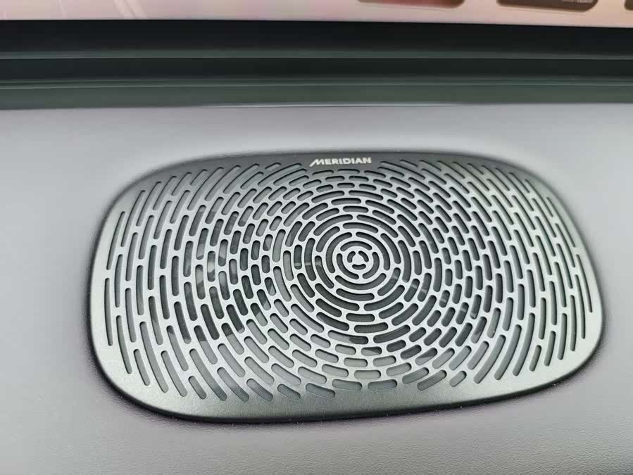 阿维塔 阿维塔06 2025 汽车图片 #17