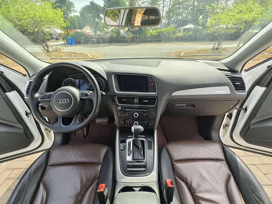 Audi Q5 2018 image de voiture #17