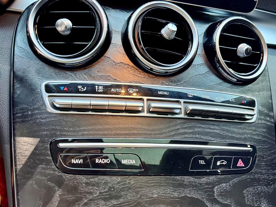 Mercedes-Benz C Class 2019 #17 Mercedes-Benz C Class 2019 car image #17