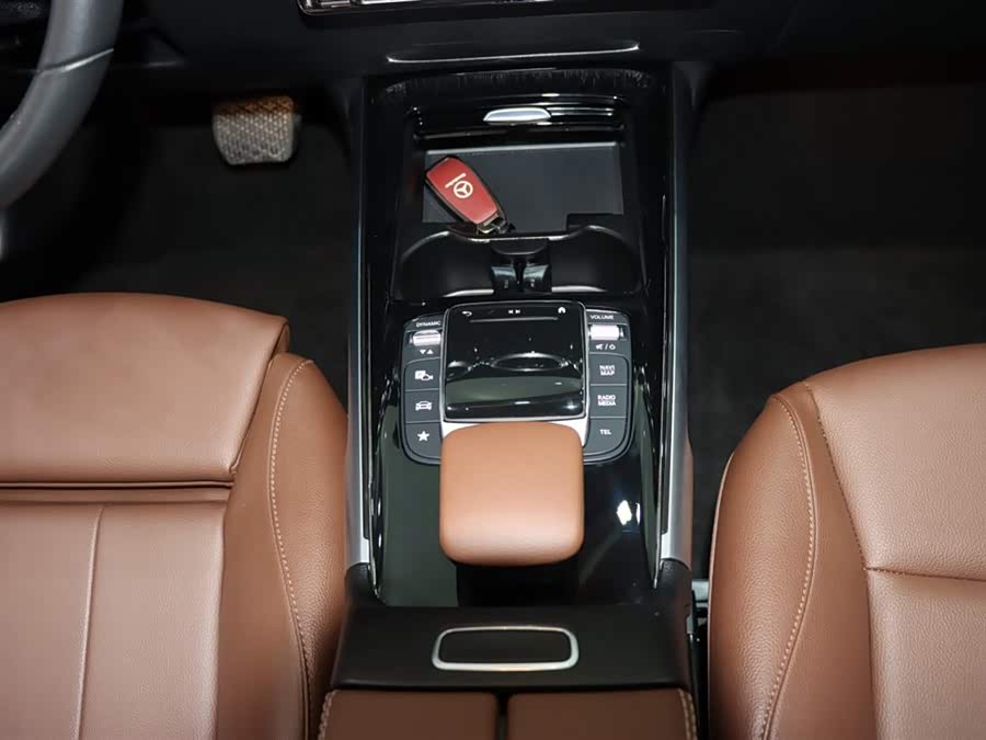 Mercedes-Benz GLB Class 2022 #17 Mercedes-Benz GLB Class 2022 car image #17