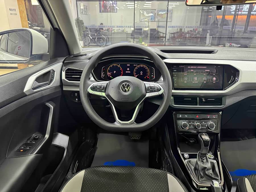 Volkswagen Tacqua 2021 #17 Volkswagen Tacqua 2021 car image #17